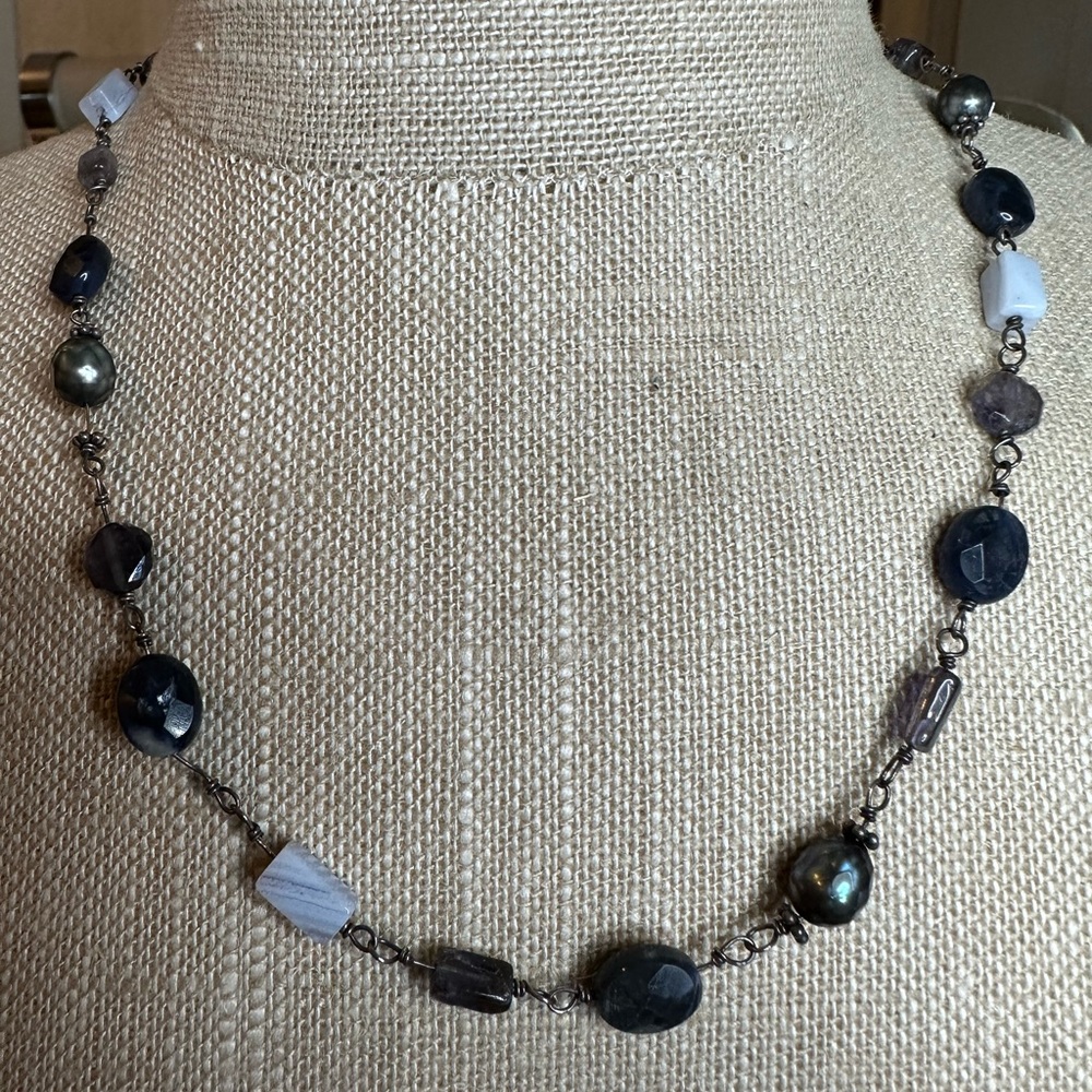 Vintage blue semi precious stone necklace - 17"